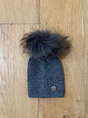 Baby cashmere Gray Pom Pom Beanie Hat